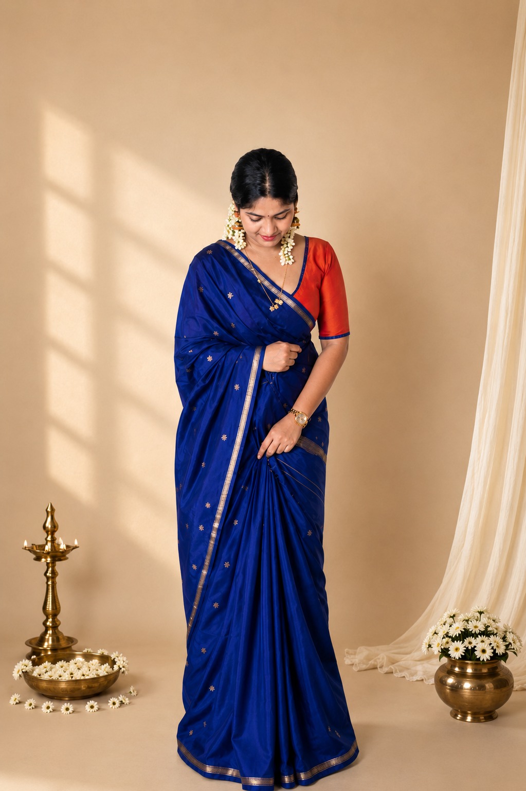 Maheshwari Semi Silk Saree (Pastel Dual Tone) — Authentic handwoven Maheshwari Semi Silk traditional South Indian saree from Sringaram online boutique, ideal for temple visits and cultural events in Kerala, Tamil Nadu, and Karnataka