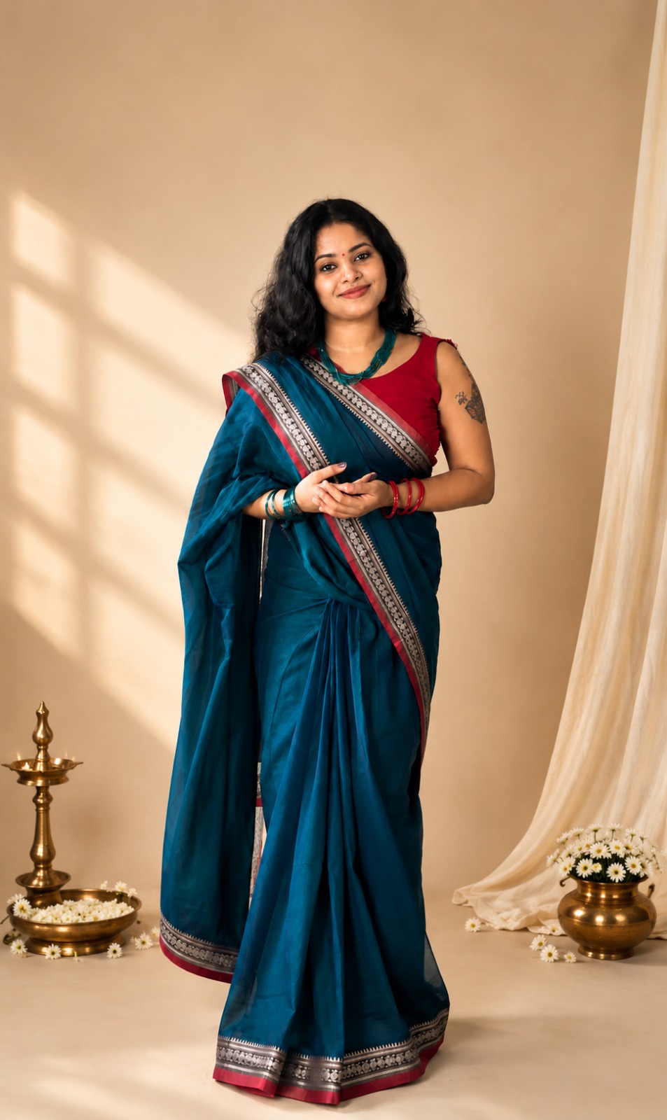 Premium Narayanpeth Pure Cotton Saree — Authentic handwoven Narayanpet Handloom traditional South Indian saree from Sringaram online boutique, ideal for temple visits and cultural events in Kerala, Tamil Nadu, and Karnataka